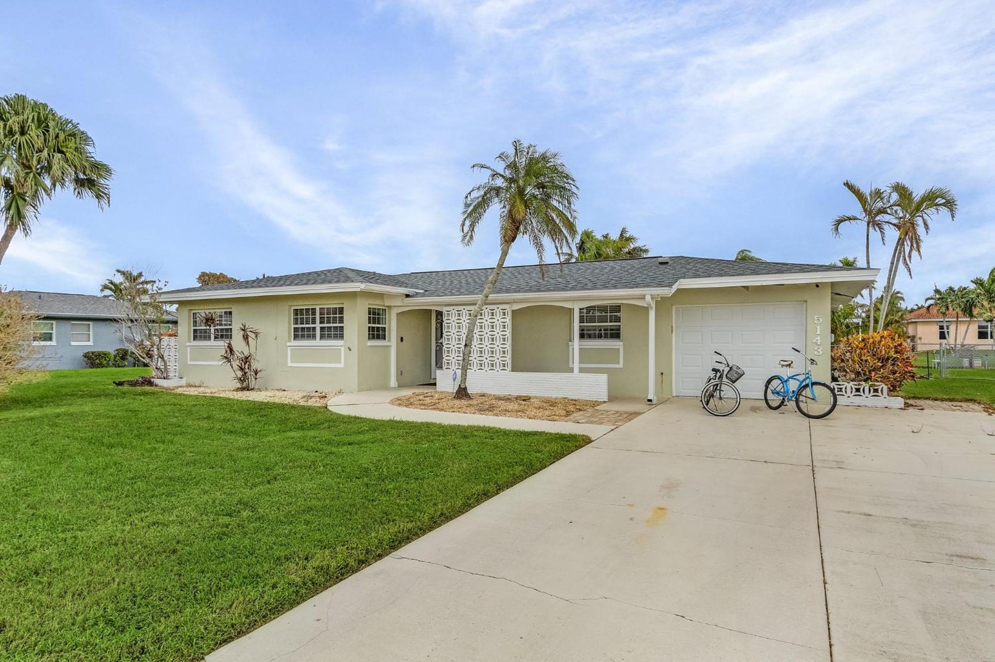 Boating & Fishing Enthusiasts, Heated Pool And Spa, Bicycles - Latitude Adjustment - Roelens Villa Cape Coral Exterior photo